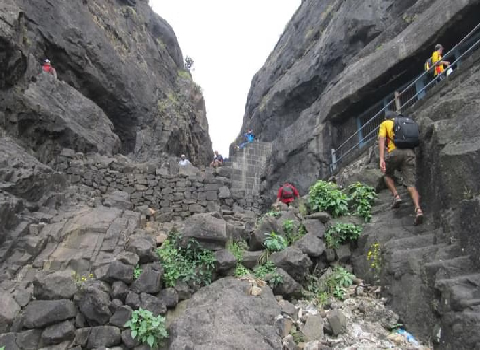 best cottages in karjat